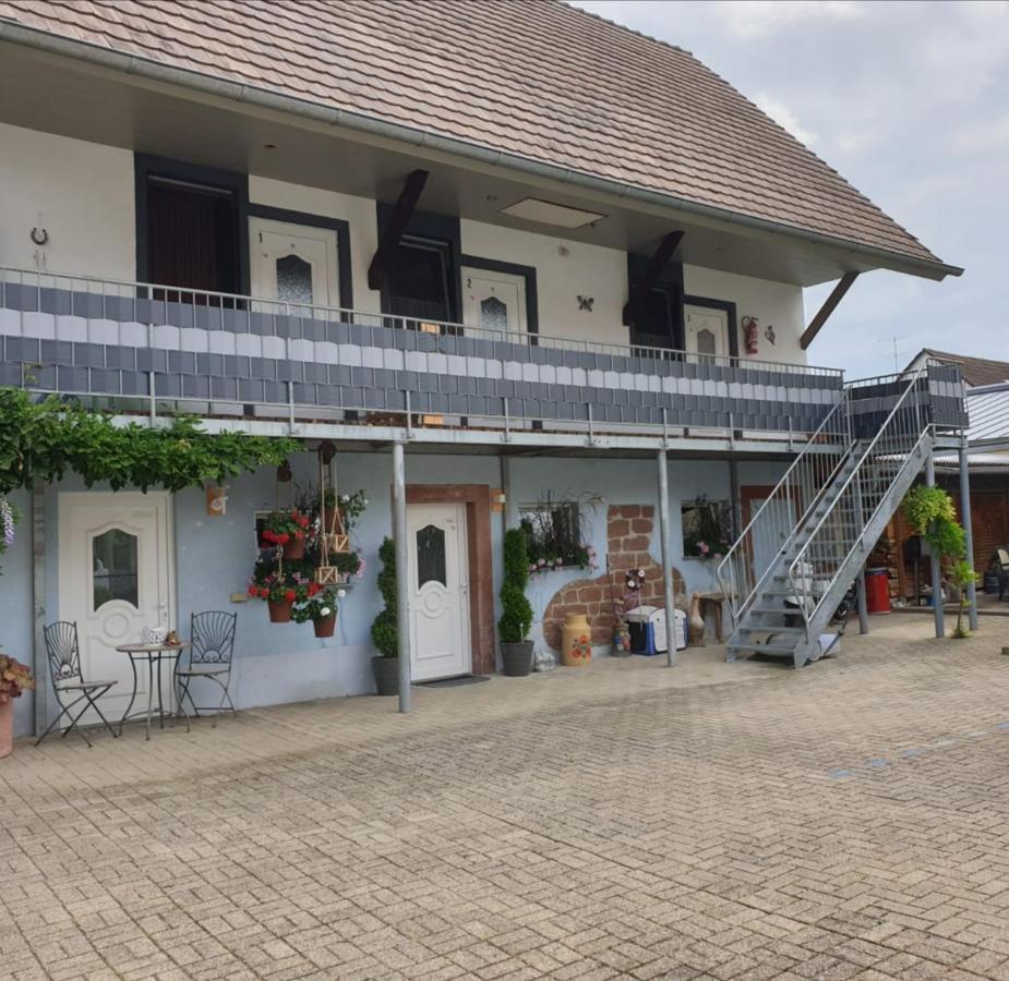 Nur 10 Gehminuten Vom Europapark & Rulantica - W9 Rust Dış mekan fotoğraf